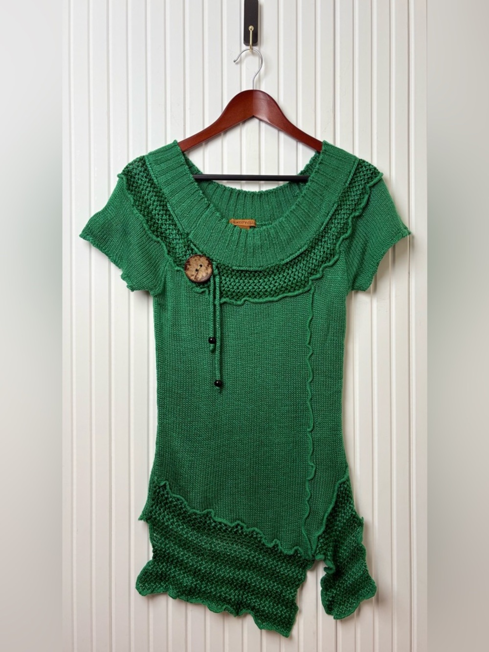 Women’s Y2K Knit Top Asymmetrical Hem Green Size S Whimsical Indie Goblincore